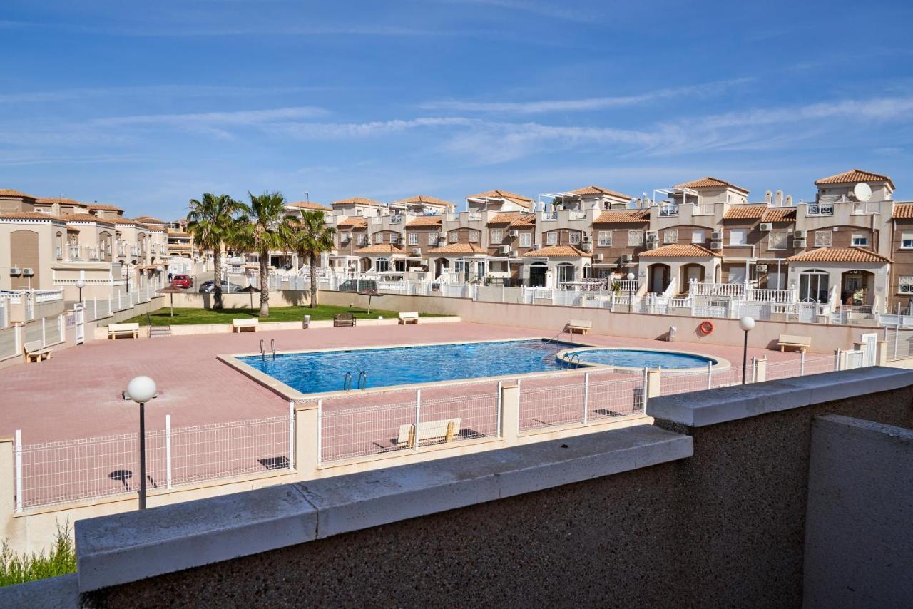 Apartment Altos De La Bahia X Torrevieja Kültér fotó