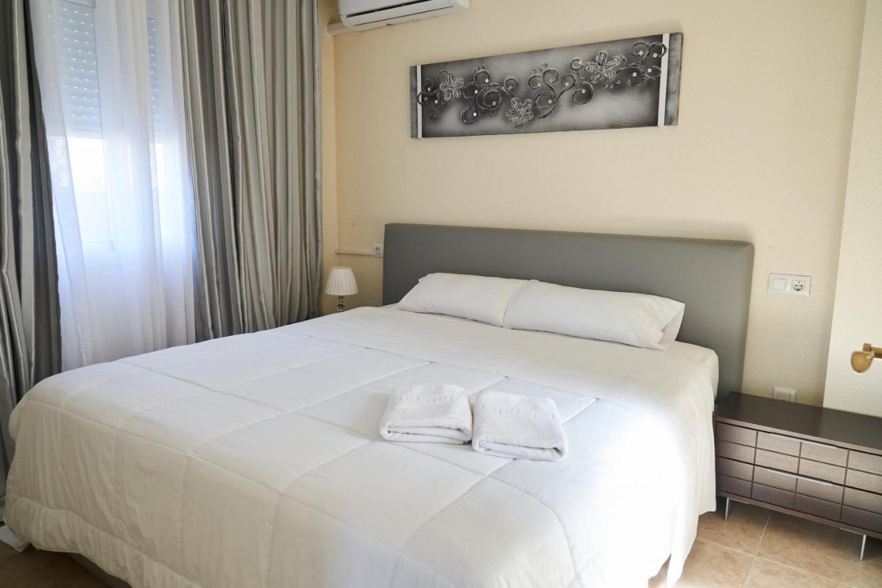 Apartment Altos De La Bahia X Torrevieja Kültér fotó