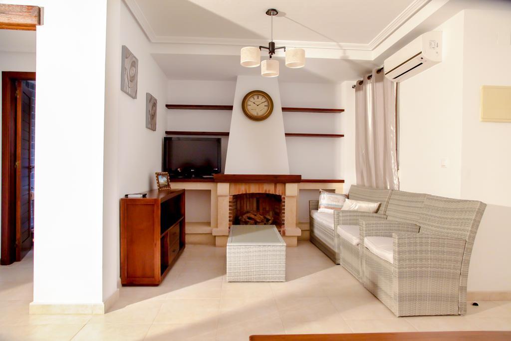 Apartment Altos De La Bahia X Torrevieja Szoba fotó