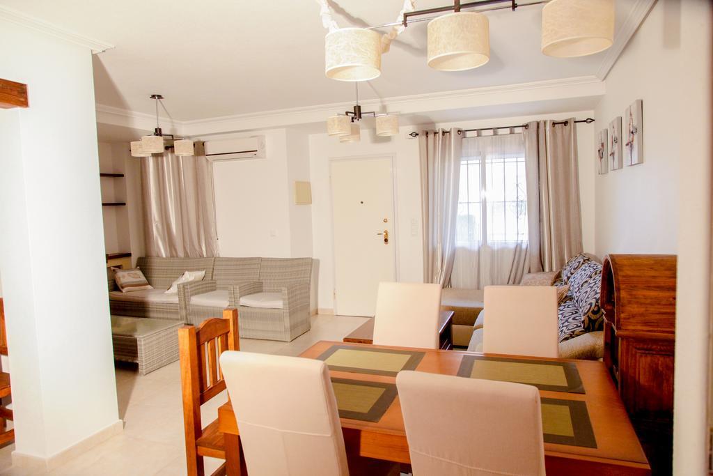 Apartment Altos De La Bahia X Torrevieja Szoba fotó