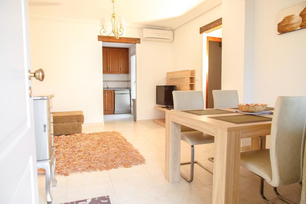 Apartment Altos De La Bahia X Torrevieja Szoba fotó